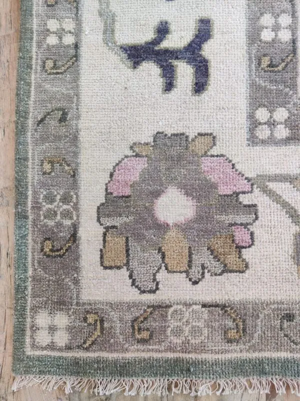 Serenity_Hand_Knotted_Carpet_Rugs