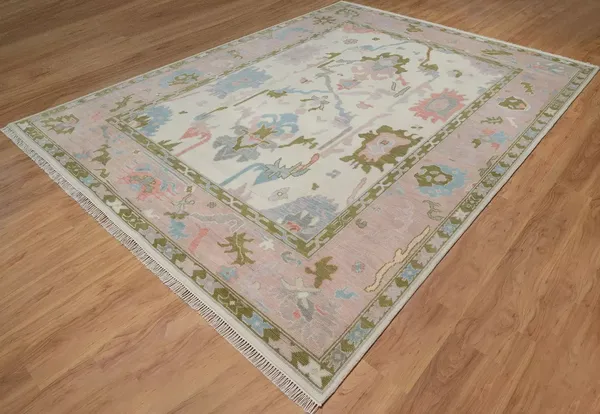 Eon_Hand_Knotted_Carpet_Rugs