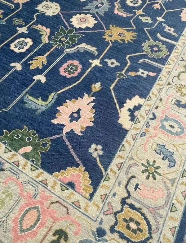 Vivacity_Hand_Knotted_Carpet_Rugs