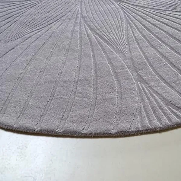 Fluffonyx_Round_Hand_Tufted_Carpet_Rug