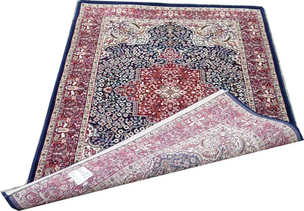 Weave_Persian_Wool_Carpet
