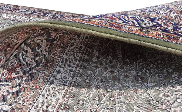 Ambient_Persian_Wool_Carpet