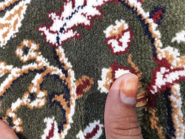 Enchant_Persian_Wool_Carpet