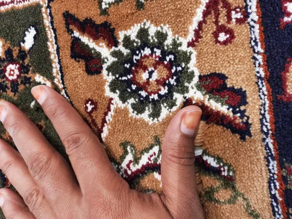 Elegance_Persian_Wool_Carpet