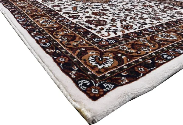 Labyrinth_Persian_Wool_Carpet