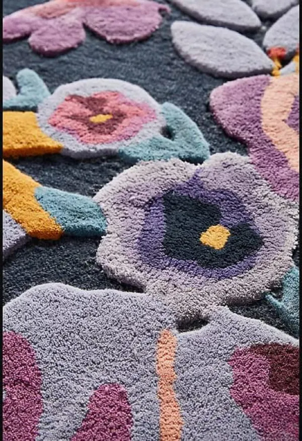 Vibe_Irregular_Hand_Tufted_Carpet