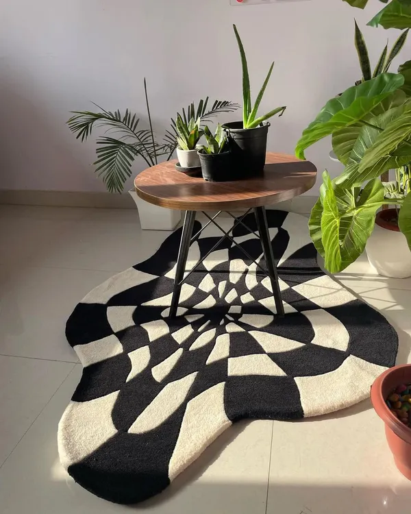 Crave_Irregular_Hand_Tufted_Carpet