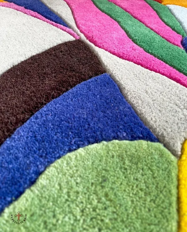 Meadow_Irregular_Hand_Tufted_Carpet