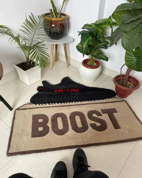 Yeezy_Boost