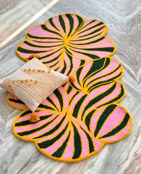 Frenzy_Irregular_Hand_Tufted_Carpet