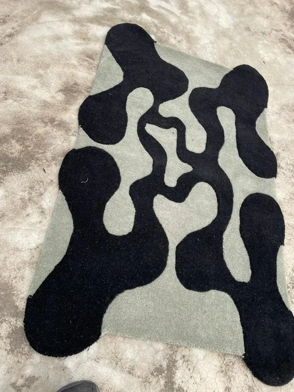 Mirage_Irregular_Hand_Tufted_Carpet