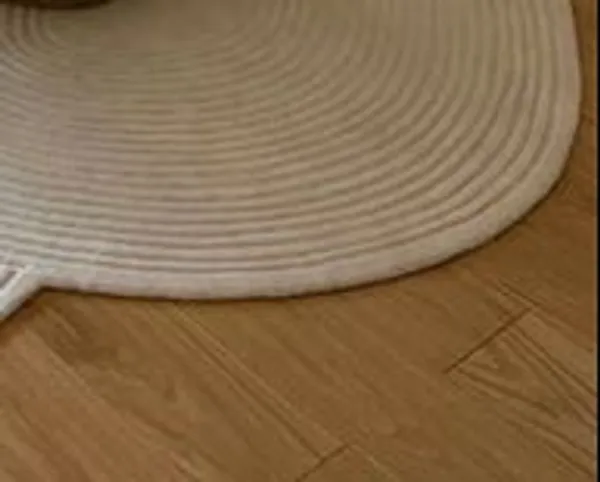 Melty_Irregular_Hand_Tufted_Carpet