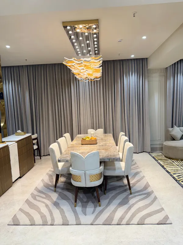 Echo_Irregular_Hand_Tufted_Carpet