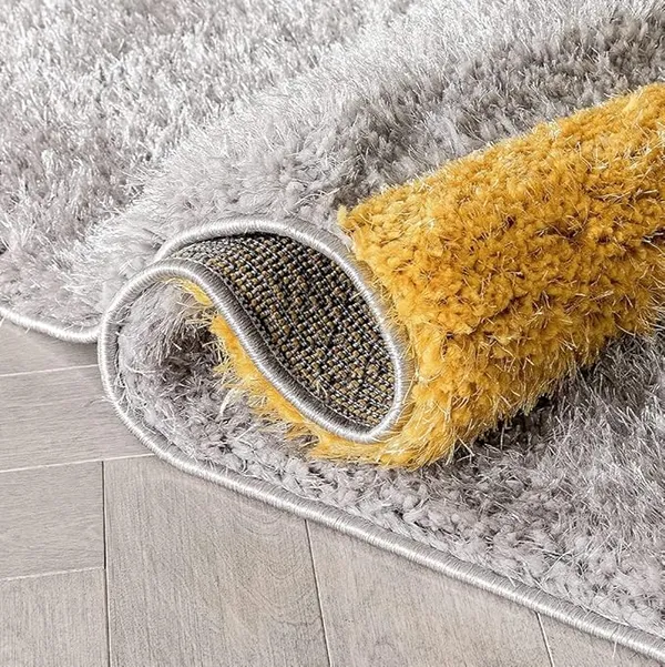 Lushio_Shaggy_Carpet_Rug