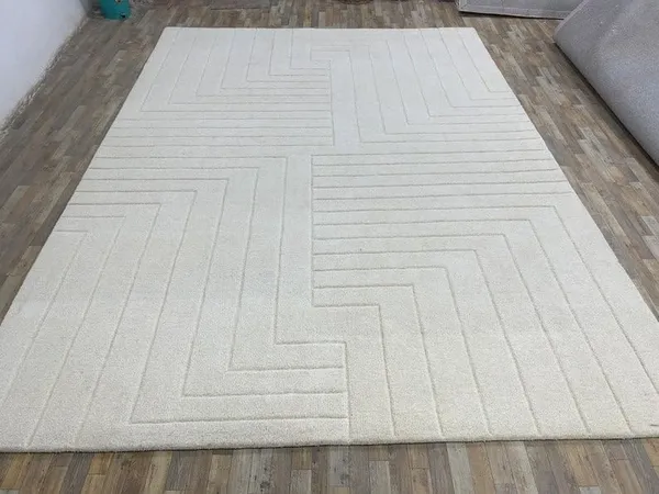 Lumira_Hand_Tufted_Carpet_Rug