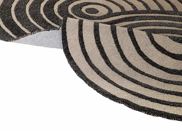 Zyra_Irregular_Hand_Tufted_Carpet_Rug
