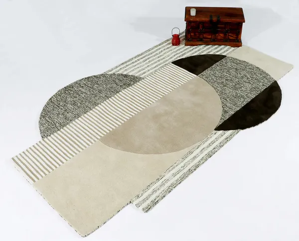 Ozia_Irregular_Hand_Tufted_Carpet_Rug
