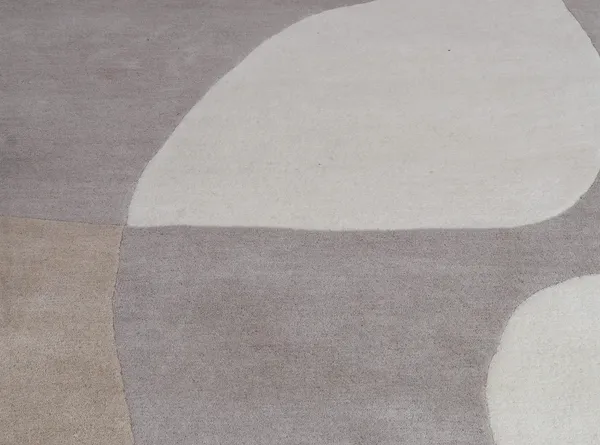 Mova_Irregular_Hand_Tufted_Carpet_Rug