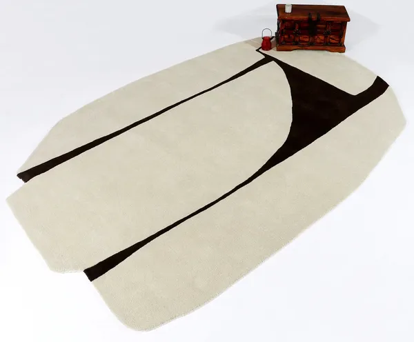 Rova_Irregular_Hand_Tufted_Carpet_Rug