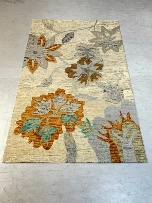Revate_Hand_Tufted_Carpet_Rug