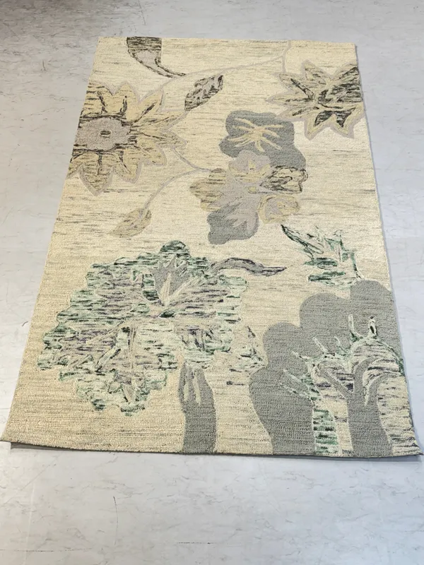 Gloomy_Hand_Tufted_Carpet_Rug