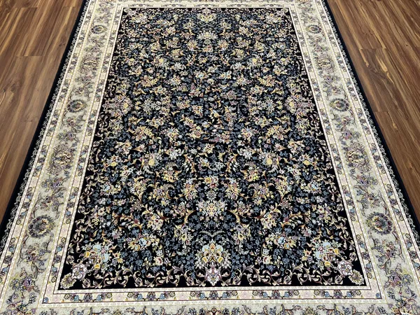 Kourosh_Iranian_Carpet_Rug_5x7