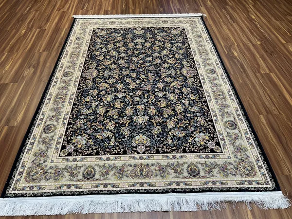 Kourosh_Iranian_Carpet_Rug_5x7