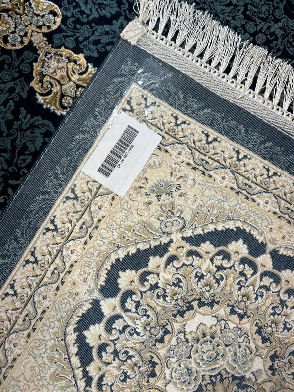 Yashar_Iranian_Carpet_Rug_5x7