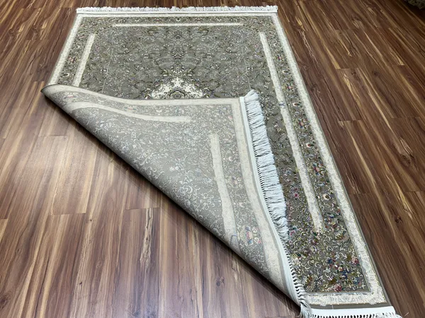 Cyrus_Iranian_Carpet_Rug_5x7