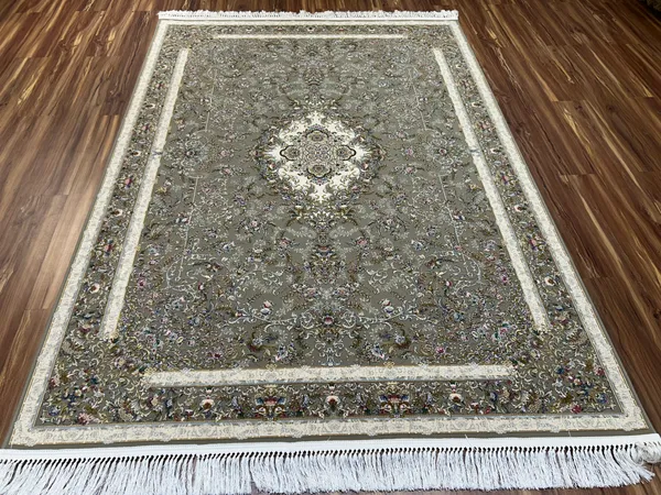 Cyrus_Iranian_Carpet_Rug_5x7