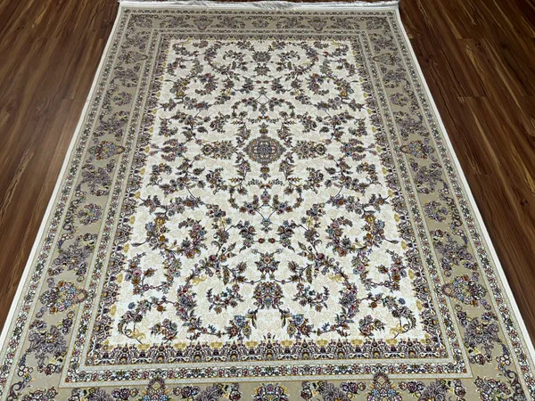 Elham_Iranian_Carpet_Rug_5x7