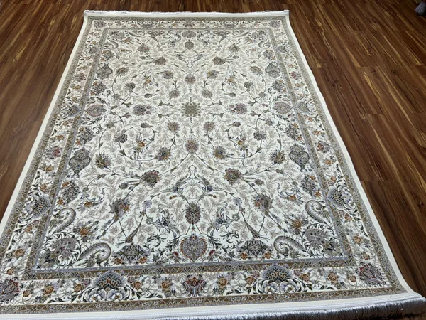 Kamran_Iranian_Carpet_Rug_5x7