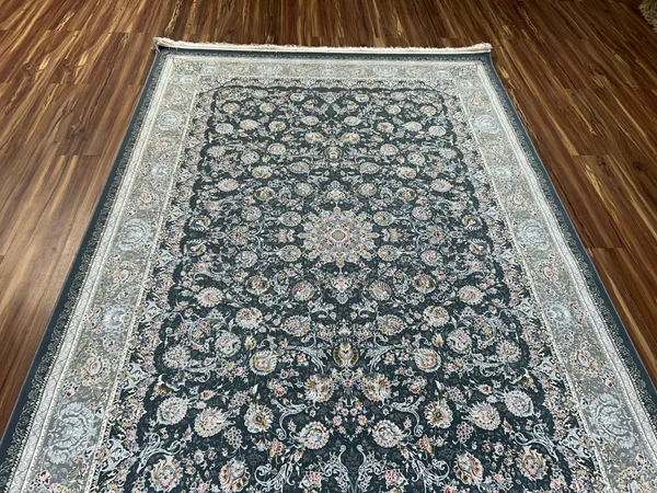 Mahin_Iranian_Carpet_Rug_5x7