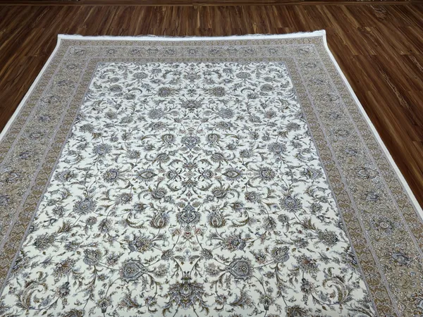 Simin_Iranian_Carpet_Rug_6x9