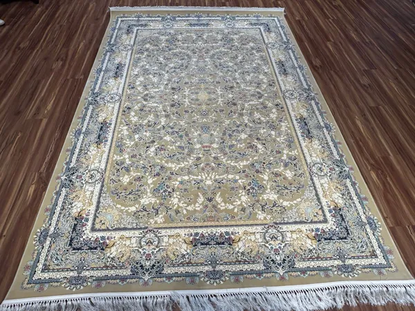 Shahin_Iranian_Carpet_Rug_6x9