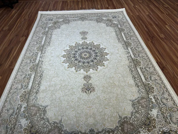 Soroush_Iranian_Carpet_Rug_6x9