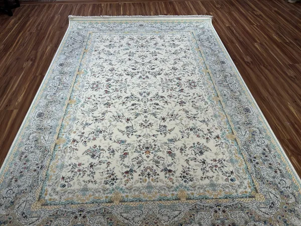 Kaveh_Iranian_Carpet_Rug_6x9