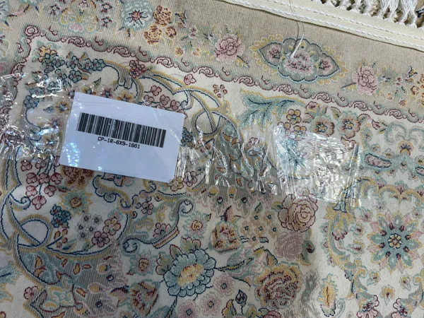 Sahar_Iranian_Carpet_Rug_6x9