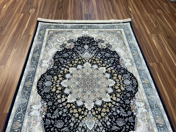 Mahbanoo_Iranian_Carpet_Rug_4x6