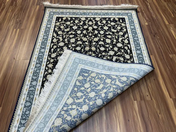 Nazanin_Iranian_Carpet_Rug_4x6