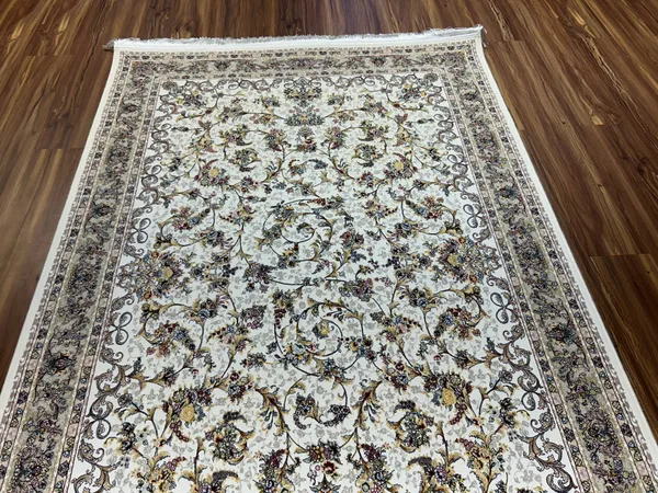 Vida_Iranian_Carpet_Rug_4x6