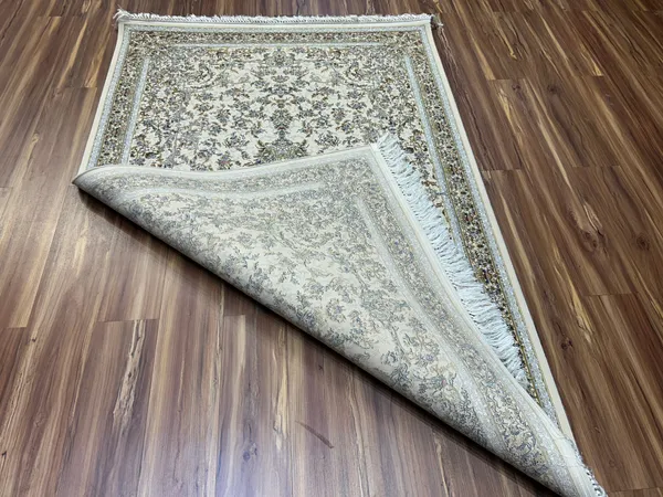 Hoor_Iranian_Carpet_Rug_4x6