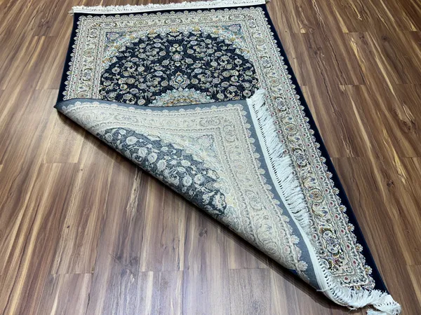 Haman_Iranian_Carpet_Rug_4x6