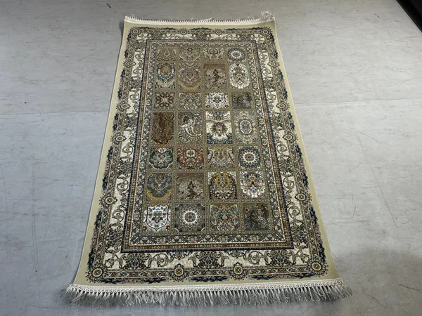 Arzaneh_Iranian_Carpet_Rug_3x5