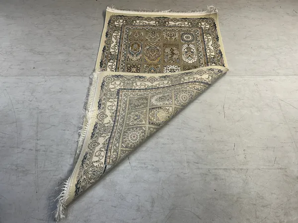 Arzaneh_Iranian_Carpet_Rug_3x5