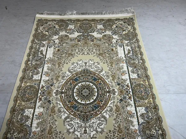 Sharmeh_Iranian_Carpet_Rug_3x5