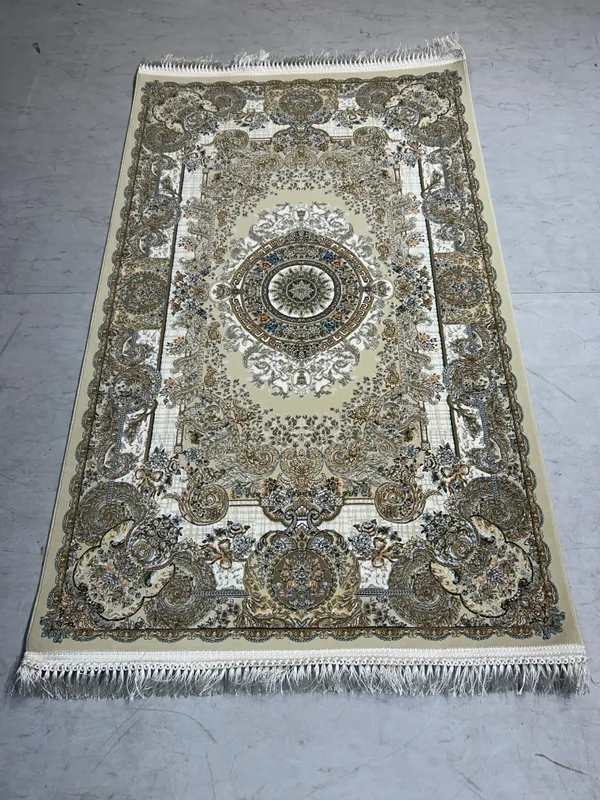 Sharmeh_Iranian_Carpet_Rug_3x5