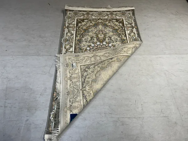Dorsmeh_Iranian_Carpet_Rug_3x5
