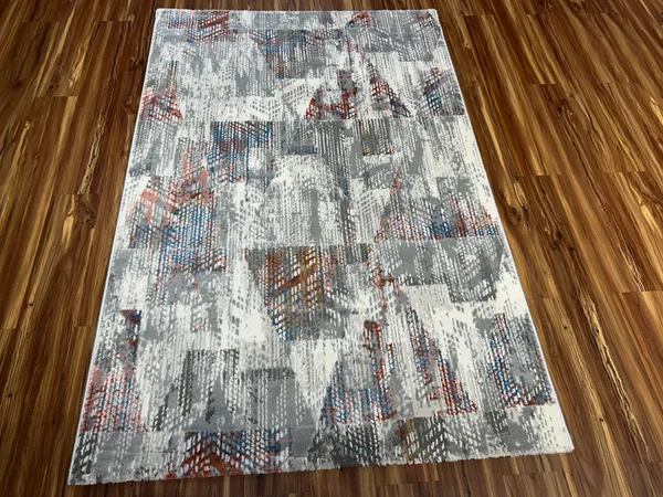 Chrome_Petal_Modern_Carpet_Rug_4x6