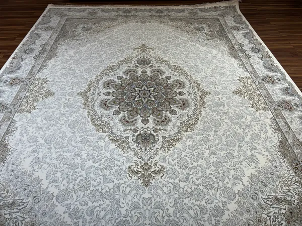 Niloufar_Iranian_Carpet_Rug_8x11